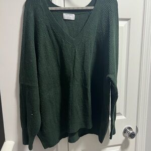 Old Navy Women's Deep Green V-Neck Sweater